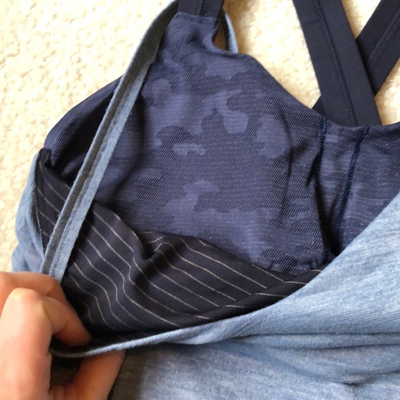 🍋HP🍋Lululemon run for gold tank top - Picture 6 of 8